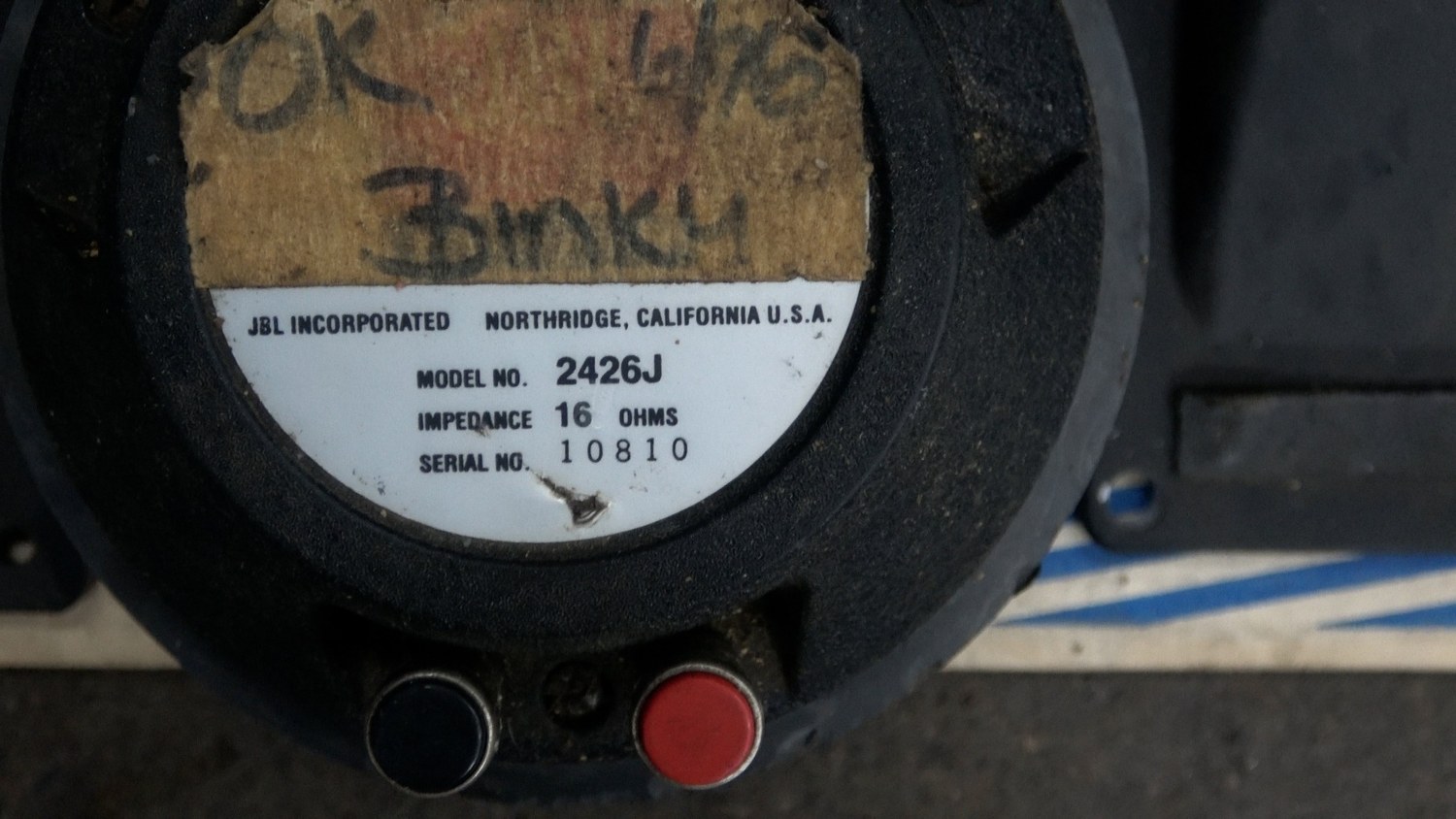 JBL 2426J